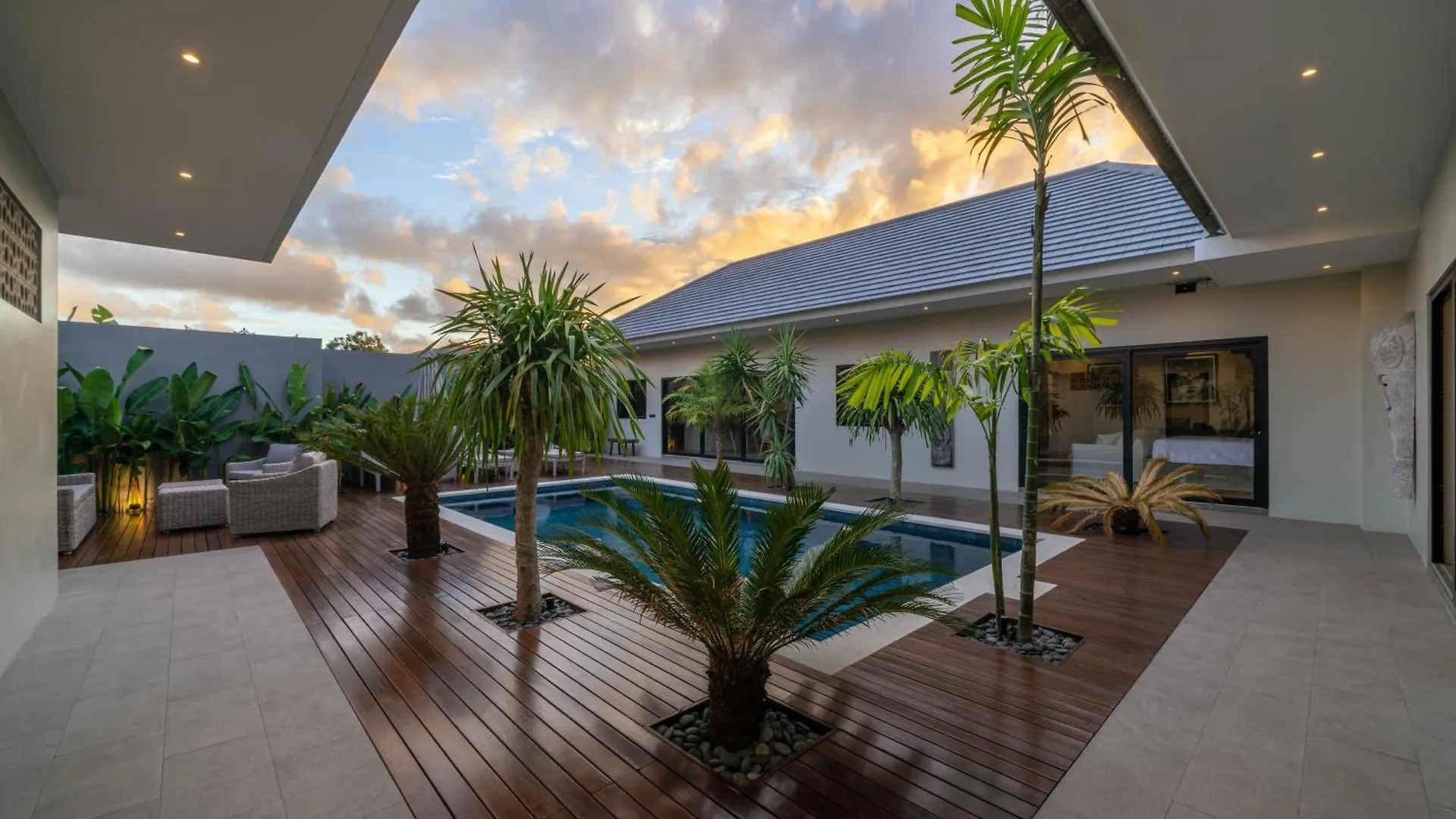 Villa Koya : Luxurious And Modern 3Br Villa In Seminyak!  Seminyak (Bali)
