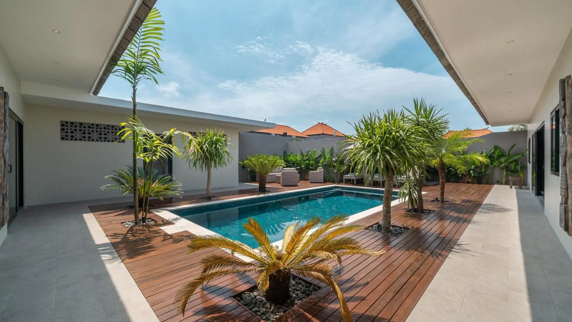 Villa Koya : Luxurious And Modern 3Br Villa In Seminyak! Indonesia