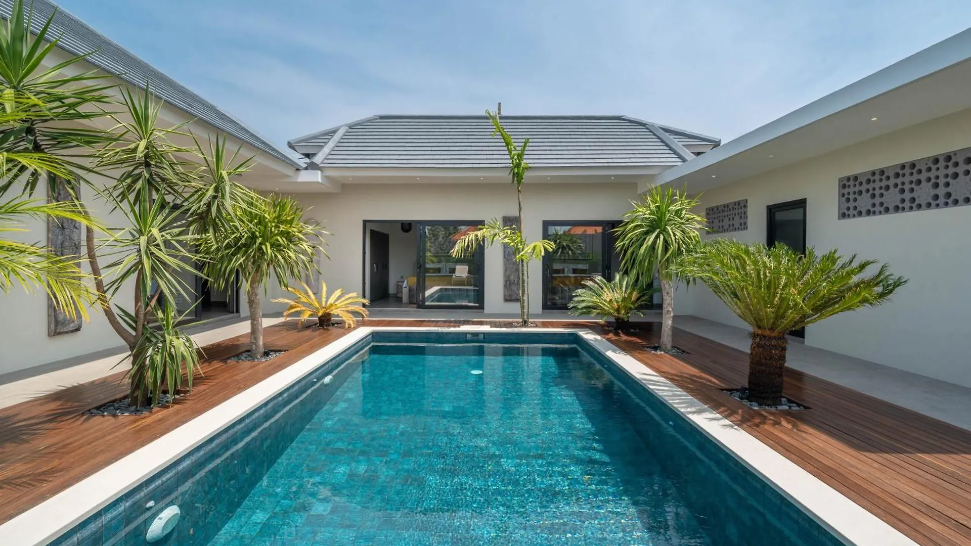 Villa Koya : Luxurious And Modern 3Br Villa In Seminyak! 0*, Seminyak (Bali)
